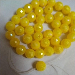 40-200 Hạt nhựa 8mm tròn vát cạnh màu vàng có lỗ xỏ  làm vòng trang sức