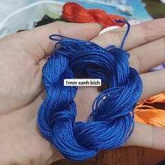 Bó lớn như hình 20-30met dây dù size 0.5-0.8- 1-1.5mm đan vòng đủ màu, dây đan vòng tay, dây thắt vòng,vòng cổ