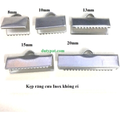 50 kẹp đầu dây răng trơn inox không rỉ đủ size 8-10-13-15-20mm