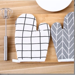 Găng Tay Làm Bánh/ Lò Nướng Nhấc Nồi Chất Liệu Dày Chống Nóng tốt, Bao tay vải   chống nóng p191-122 (1 chiếc)