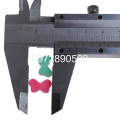 10-50gam hạt nhựa hình bướm nhỏ xinh 13.5x8.5mm có lỗ xỏ làm vòng hạt, dây đeo khẩu trang, trang trí thủ công