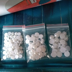 Gói 10gam hạt bẹt ngọc trai nhựa (hình bán cầu) dán 8mm