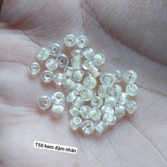 gói 450gam hạt cườm trung 3mm nhiều màu