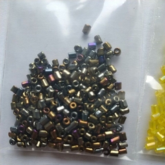 25-50gam cườm gẫy 3mm nhiều màu