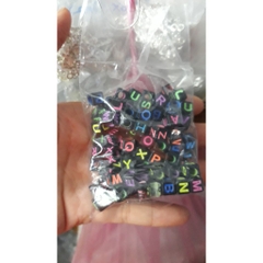 hạt chữ cái vuông gói/ 20 viên (thường)