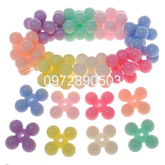 10-50gam hoa 4 cánh 13.5mm phù hợp có lỗ xỏ làm vòng tay, vòng cổ