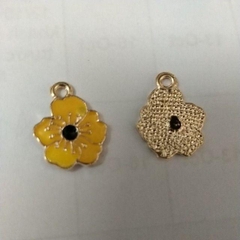 2 cái Mặt hoa 5 cánh nhiều màu