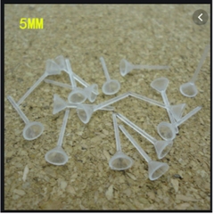 100 đế nhựa làm hoa tai sát size 2-3-4-5mm
