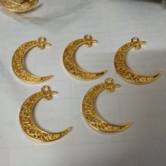 2 mặt trăng màu vàng 30mm