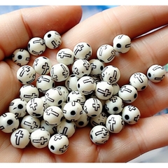 gói 25gam hạt nhựa tròn khách thánh giá 8mm (thập giá