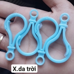 1-5 móc càng cua nhựa loại lớn 25x50mm nhiều màu