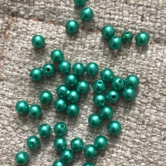 10-50 gam hạt châu 6mm, hạt cườm,hạt bẹt nhựa nhiều màu có lỗ