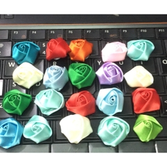 set 5-10 hoa vải satin, hoa hồng vải từ 2-4cm nhiều màu ngẫu nhiên  đính áo, trang trí handmade