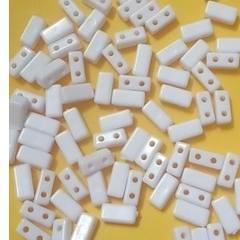 10-25gam hạt nhựa 2 lỗ đủ màu đủ size