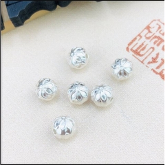 5 viên charm khắc cánh hoa 6/8mm mix trang sức (p160-13+14)