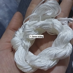 Bó lớn như hình 20-30met dây dù size 0.5-0.8- 1-1.5mm đan vòng đủ màu, dây đan vòng tay, dây thắt vòng,vòng cổ