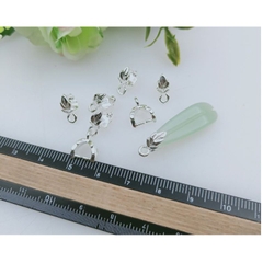 1 kẹp mặt dây chuyền chiếc lá (p160-9)
