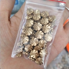 (BVN11-8HM) 10-50gam hạt 8mm hoa cánh xoắn vàng đồng