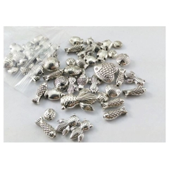50gam hỗn hợp charm xỏ con cá -M23