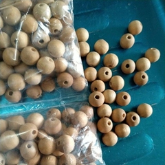 Gói 12viên (10gam) hạt gỗ mộc 14mm có lỗ xỏ màu nâu