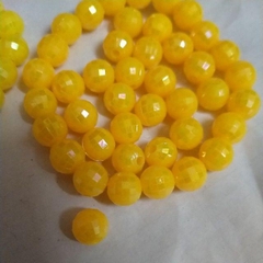 40-200 Hạt nhựa 8mm tròn vát cạnh màu vàng có lỗ xỏ  làm vòng trang sức
