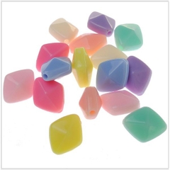#P117-64 gói 10-50gam hạt nhựa hình thoi 12x16mm