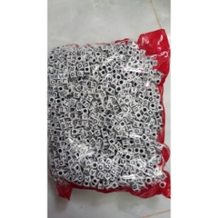 0.5KG Hạt chữ cái đủ màu size 7mm loai tốt