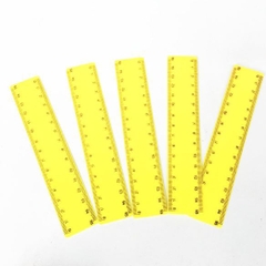 thước nhựa, thước kẻ 15cm màu vàng