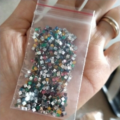 Gói 5gam đá dán vuông, đá dán móng 1.5mm