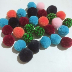 Hạt pompom 3cm bông mịn nhiều màu -gói 10-20-50 cái