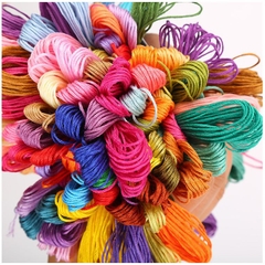 Gói 100 tép chỉ thêu cotton 100 màu khác nhau