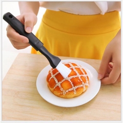 Set bộ 2 Cọ Quét Dầu Bằng Nhựa Cán Dài Chịu Nhiệt Cao Tiện Dụng