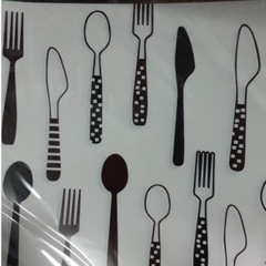 Tấm lót bàn ăn chống thấm cách nhiệt chống trượt nhiều màu ngộ nghĩnh chất liệu nhựa PVC