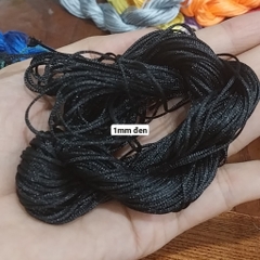 Bó lớn như hình 20-30met dây dù size 0.5-0.8- 1-1.5mm đan vòng đủ màu, dây đan vòng tay, dây thắt vòng,vòng cổ