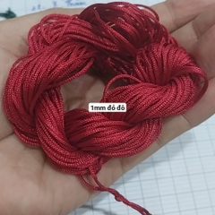 Bó lớn như hình 20-30met dây dù size 0.5-0.8- 1-1.5mm đan vòng đủ màu, dây đan vòng tay, dây thắt vòng,vòng cổ