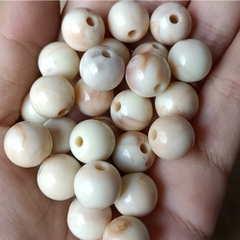 10-25gam hạt nhựa 12mm tròn nhiều màu có lỗ xỏ dây cỡ 2mm