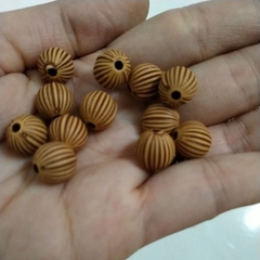 10gam Hạt nhựa quả trám nâu giả gỗ 8mm