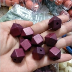 2 Hạt gỗ đa giác màu nâu đỏ 16mm