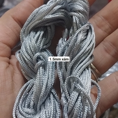 Bó lớn như hình 20-30met dây dù size 0.5-0.8- 1-1.5mm đan vòng đủ màu, dây đan vòng tay, dây thắt vòng,vòng cổ