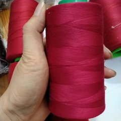 Cuộn chỉ may màu đỏ đậm 5000m