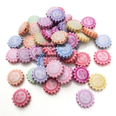 100-500gam hạt nhưa cánh hoa đủ màu in chữ cái size 12mm có lỗ xỏ làm vòng hạt, nguyên liệu trang trí handmade