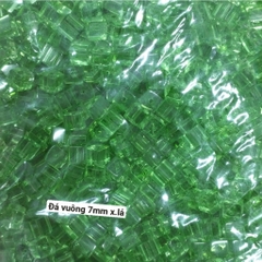 10-100 gam Đá thuỷ tinh vuông 7mm nhiều màu.