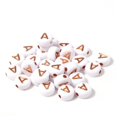 (chọn chữ) 50- 100 chữ nền trắng chữ vàng gold 4x7mm CÓ LỖ XỎ làm vòng hạt