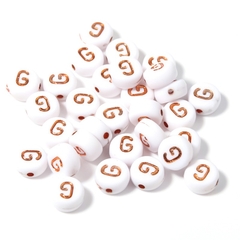 (chọn chữ) 50- 100 chữ nền trắng chữ vàng gold 4x7mm CÓ LỖ XỎ làm vòng hạt