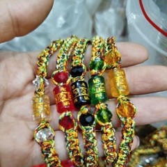Vòng tay may mắn đan từ chỉ ngũ sắc tây tạng và mix chú Omina