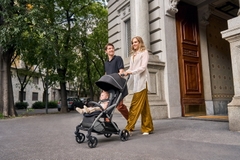 Xe đẩy gấp gọn tự động Chicco Goody Primo màu Bạc ánh kim