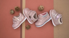 Giày boots tập đi trẻ em Chicco Fenix màu hồng