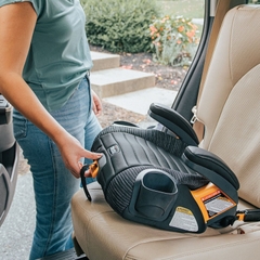 Ghế ô tô Chicco GoFit Plus ISOFIX ClearTex - Màu ghi đá