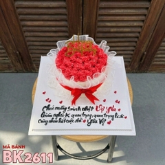 Bánh kem BK2611 bó hoa hồng kem đỏ rực rỡ chúc mừng sinh nhật vợ yêu