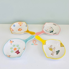 Đĩa sứ tay cầm mini in hình
